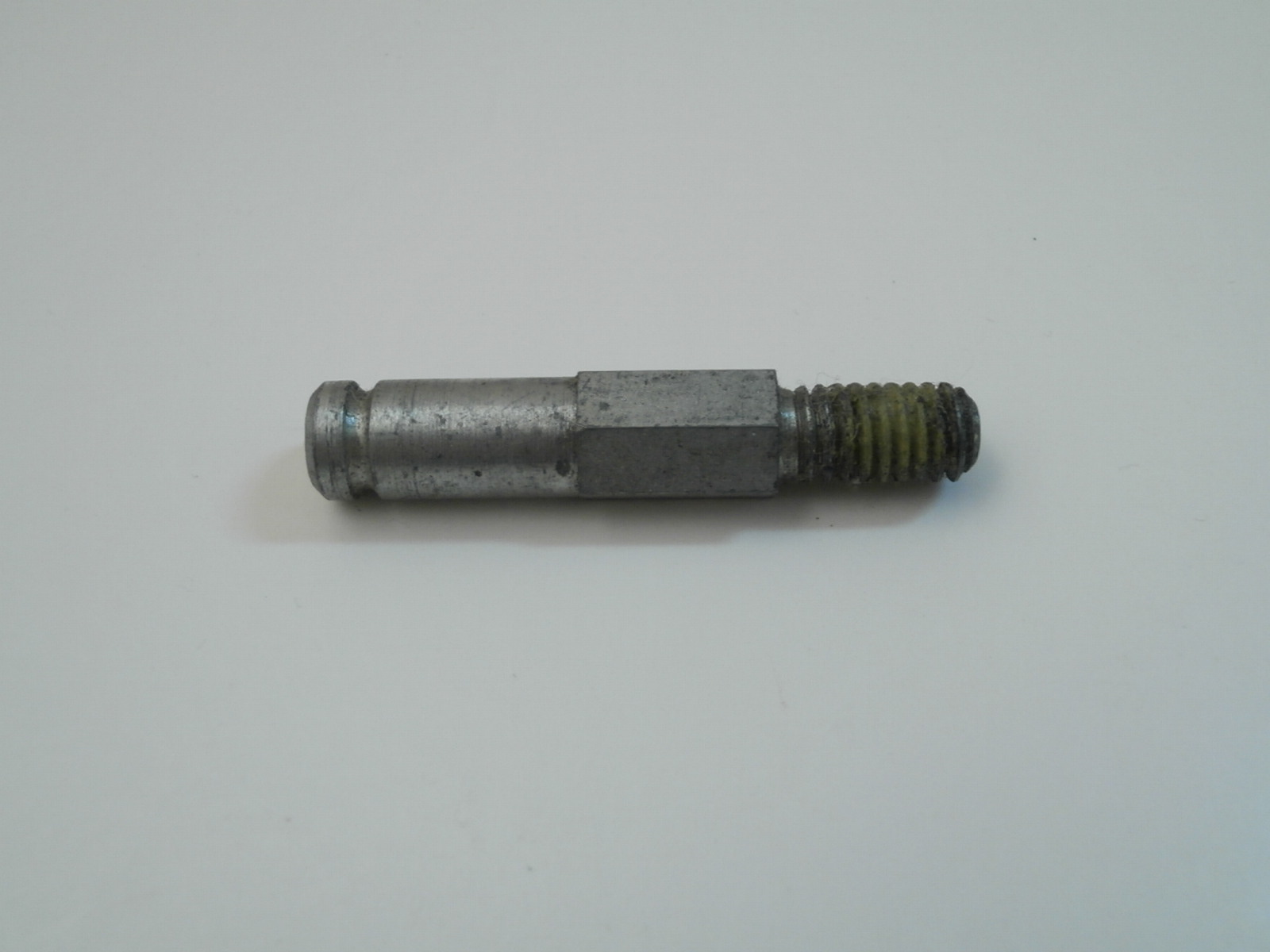 Headlight Motor Stud 63-67